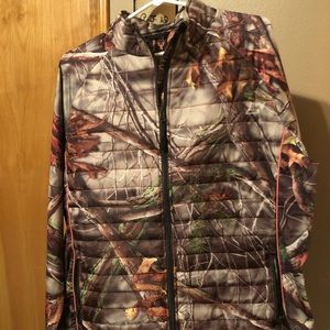 5/$25 Woodworth Quilted Camo Jacket